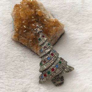 Christmas Tree Pin/Brooch Costume Jewelry Holidays